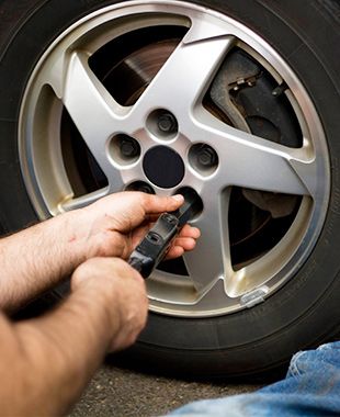 cambio-de-aceite desmonte de neumáticos